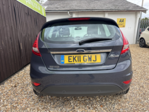 2011 Ford Fiesta 1.4 Zetec in Grey — image 5