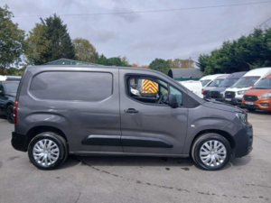 2019 Peugeot Partner 1.6 Bluehdi Pro L1 — image 4