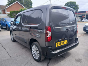 2019 Peugeot Partner 1.6 Bluehdi Pro L1 — image 6