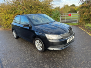 2015 Skoda Fabia Se Tsi in Black — image 2