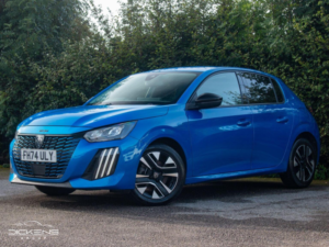 2024 Peugeot 208 1.2 Puretech Allure Euro 6 (s/s) 5dr in Blue — image 3