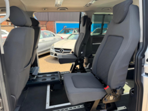 2012 Volkswagen Caravelle 2.0 Tdi Bluemotion Tech Se DSG Euro 5 (s/s) 5dr in Silver — image 5
