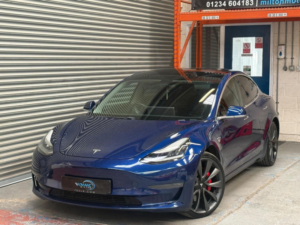 2020 Tesla Model 3 (dual Motor) Performance Auto 4wde 4dr (performance Upgrade) in Blue — image 2