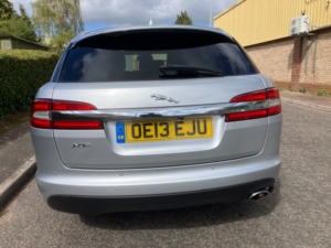 2013 Jaguar Xf 2.2d Premium Luxury Sportbrake 5dr Diesel Auto Euro 5 (s/s) (200 Ps) in Silver — image 6