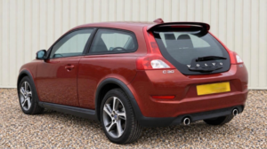 2011 Volvo C30 2.0 D3 Se Lux Sports Coupe Geartronic Euro 5 3dr in Red — image 4