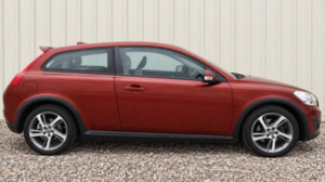 2011 Volvo C30 2.0 D3 Se Lux Sports Coupe Geartronic Euro 5 3dr in Red — image 6