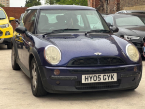 2005 MINI Hatch