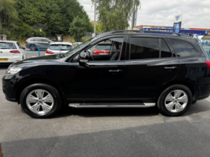 2012 Hyundai Santa Fe 2.2 Crdi Premium in Black — image 2
