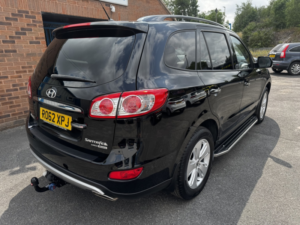 2012 Hyundai Santa Fe 2.2 Crdi Premium in Black — image 6