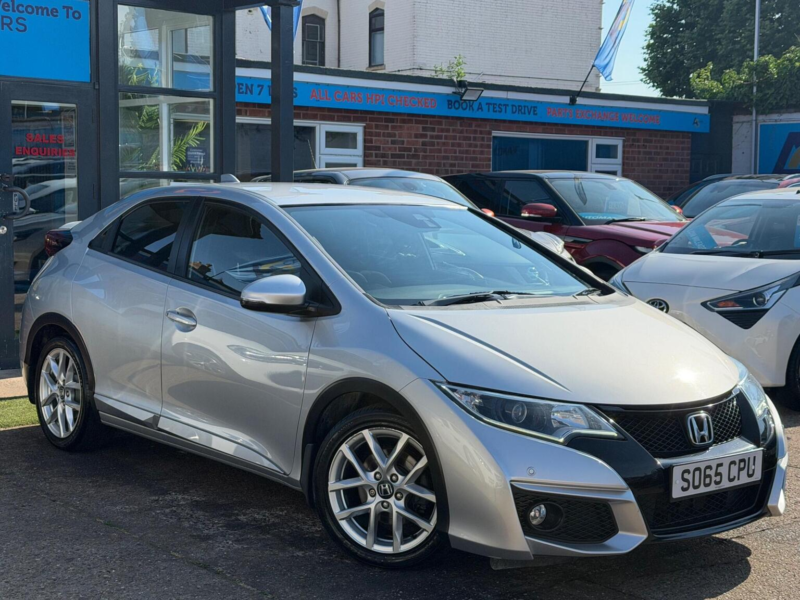 2015 Honda Civic 1.8 I-Vtec Sport Auto Euro 6 5dr in Silver — image 1