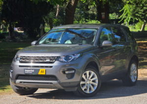 2016 Land Rover Discovery Sport 2.0 Discovery Sport Se Tech Td4 Auto 4WD 5dr in Grey — image 2