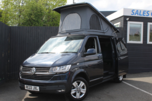 2022 Volkswagen Transporter 2.0 Bitdi T30 Highline in Blue — image 3