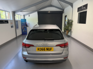 2017 Audi A4 Avant 2.0 Tdi Ultra Sport in Silver — image 5