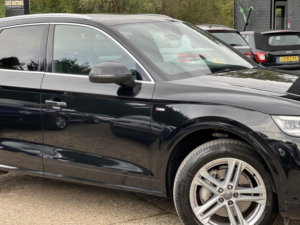 2017 Audi Q5 2.0 Tfsi S Line in Black — image 5