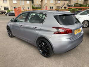 2018 Peugeot 308 1.2 Puretech Allure in Grey — image 6