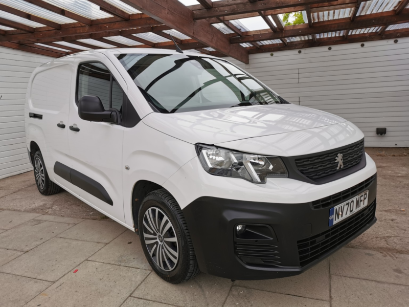 2021 Peugeot Partner 1.5 Bluehdi 950 Professional Lwb Crew Van 5 SEAT in White — image 1