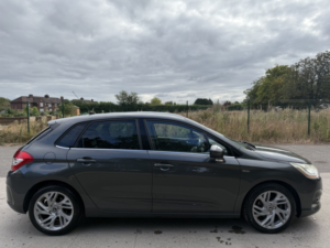 2012 Citroen C4 1.6 Hdi 16v Exclusive in Grey — image 5