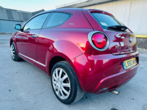 2010 Alfa Romeo Mito 1.4 16v Junior Euro 4 3dr in Red — image 3