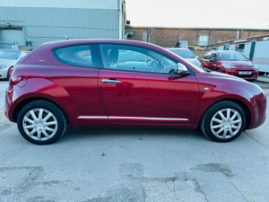 2010 Alfa Romeo Mito 1.4 16v Junior Euro 4 3dr in Red — image 5