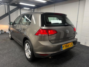 2014 Volkswagen Golf 1.6 Tdi Bluemotion Tech Match DSG Euro 5 (s/s) 5dr — image 4