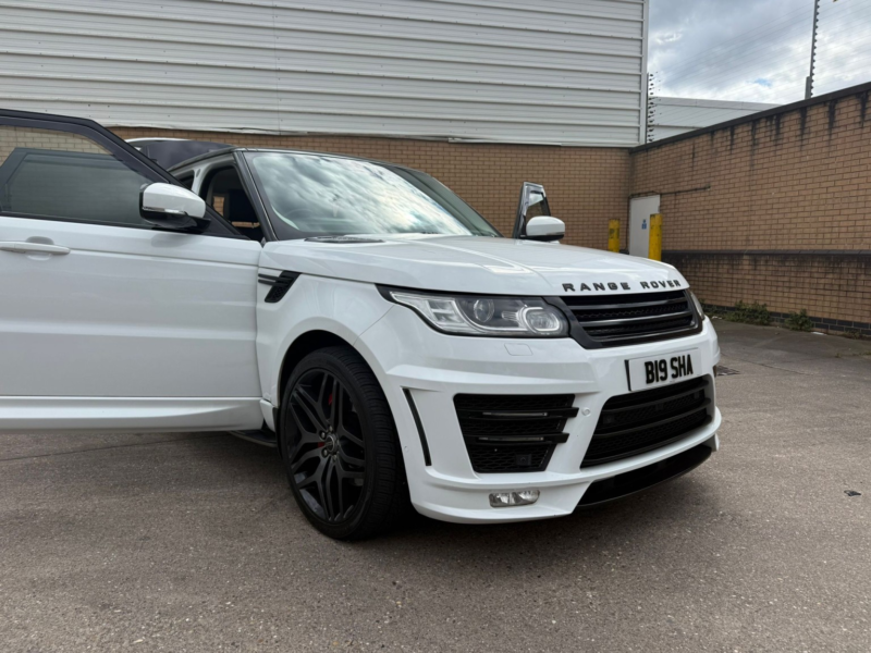 2015 Land Rover Range Rover Sport 3.0 Sd V6 Autobiography Dynamic in White — image 1