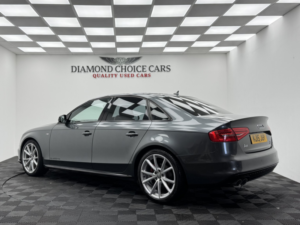 2015 Audi A4 2.0 Tdi Black Edition in Grey — image 4