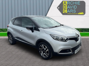 2016 Renault Captur 0.9 Dynamique S Nav Tce 90 in Silver — image 3