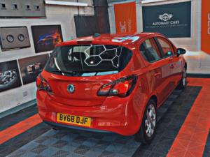 2018 Vauxhall Corsa 1.4i Ecotec Sri Nav Euro 6 5dr in Red — image 4