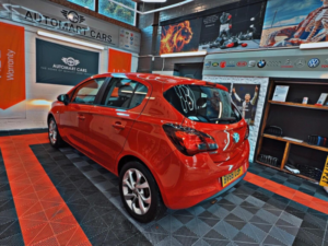 2018 Vauxhall Corsa 1.4i Ecotec Sri Nav Euro 6 5dr in Red — image 5