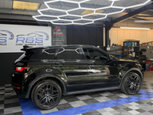 2018 Land Rover Range Rover Evoque 2.0 Td4 Hse Dynamic in Black — image 4