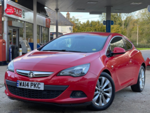 2014 Vauxhall Astra 2.0 Cdti Sri Euro 5 (s/s) 3dr in Red — image 3