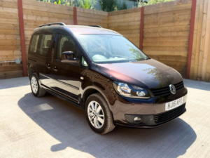 2015 Volkswagen Caddy Life 3 SEAT Auto Wheelchair Accessible Disabled Access Vehcile Wav in Purple — image 3