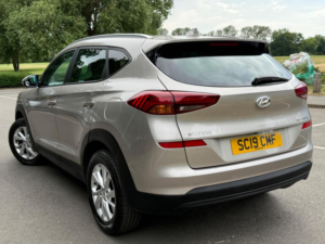2019 Hyundai Tucson 1.6 Gdi Se Nav Euro 6 (s/s) 5dr in Beige — image 4