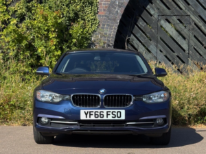 2016 BMW 3 Series 1.5 318i Sport Euro 6 (s/s) 4dr in Blue — image 2