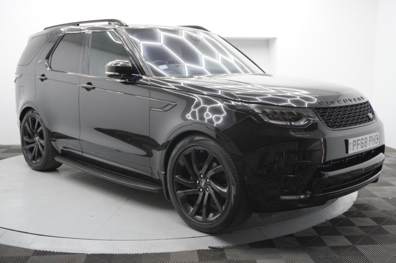2018 Land Rover Discovery 2.0 Si4 Hse Auto 4WD Euro 6 (s/s) 5dr in Black — image 1