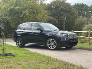 2016 BMW X5 3.0 40d M Sport SUV 5dr Diesel Auto Xdrive Euro 6 (s/s) (313 Ps) in Black — image 4