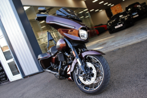 2025 Harley-Davidson Cvo Flhx Street Glide in Red — image 3