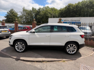 2020 Skoda Karoq 2.0 Tdi Se L DSG 4WD Euro 6 (s/s) 5dr in White — image 3