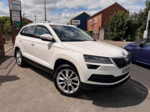 2020 Skoda Karoq 2.0 Tdi Se L DSG 4WD Euro 6 (s/s) 5dr in White — image 4