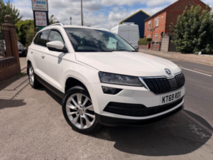 2020 Skoda Karoq 2.0 Tdi Se L DSG 4WD Euro 6 (s/s) 5dr in White — image 6