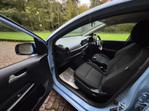 2019 Kia Picanto 1.0 2 in Blue — image 4