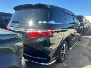 2014 Honda Odyssey 2.4 Absolute 5dr 7 Seats in Black — image 2