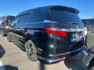 2014 Honda Odyssey 2.4 Absolute 5dr 7 Seats in Black — image 3