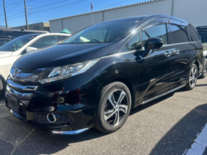 2014 Honda Odyssey 2.4 Absolute 5dr 7 Seats in Black — image 5
