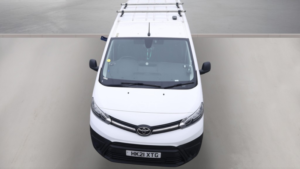 2021 Toyota Proace 2.0 D Icon in White — image 4