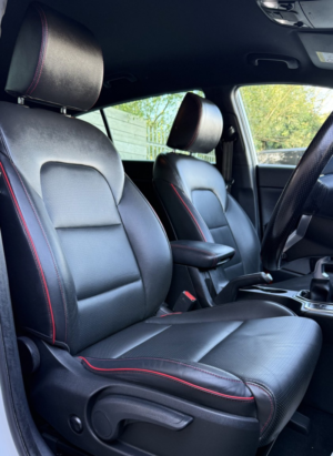 2018 Kia Sportage 1.6 T-Gdi Gt-Line in White — image 5