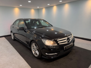 2013 Mercedes-Benz C Class 2.1 C220 Cdi Blueefficiency Amg Sport G-Tronic+ Euro 5 (s/s) 4dr in Black — image 3