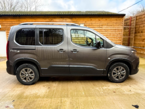2022 Peugeot Rifter 3 SEAT Wheelchair Accessible Disabled Access Vehicle Wav in Grey — image 5