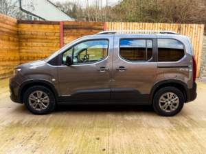 2022 Peugeot Rifter 3 SEAT Wheelchair Accessible Disabled Access Vehicle Wav in Grey — image 6