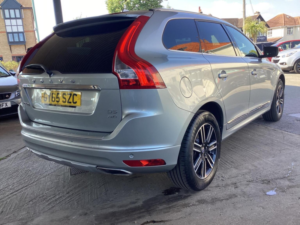 2015 Volvo Xc60 2.4 D5 Se Lux Nav Auto AWD Euro 6 (s/s) 5dr in Silver — image 5